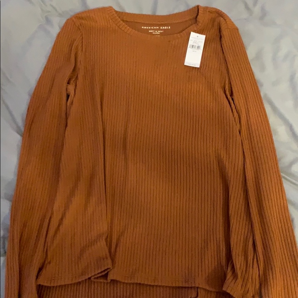 Soft & sexy American eagle shirt